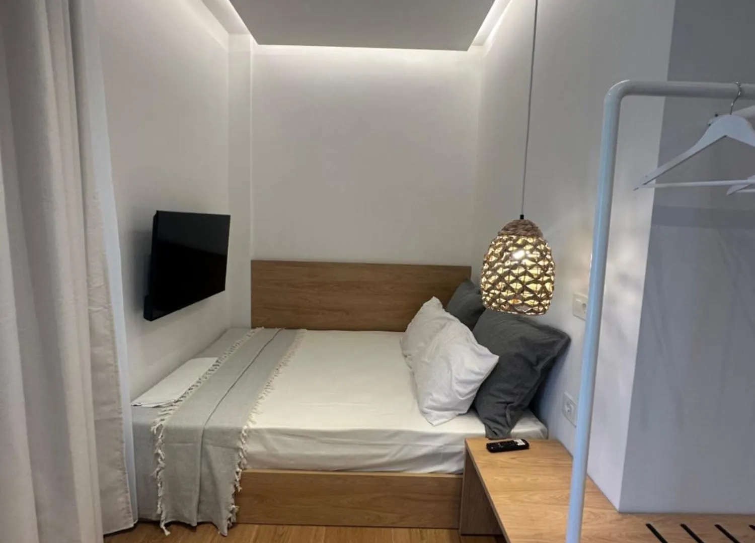 Mare Beach Apartments スタブロス